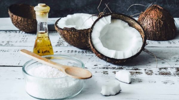 Benefits Of Coconut Oil For Hair
