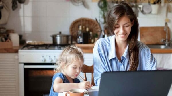 Remote Jobs For a Busy Mom