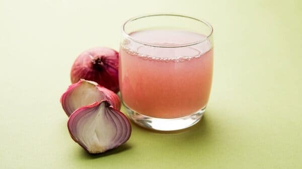 Benefits of Onion Juice For Hair Growth
