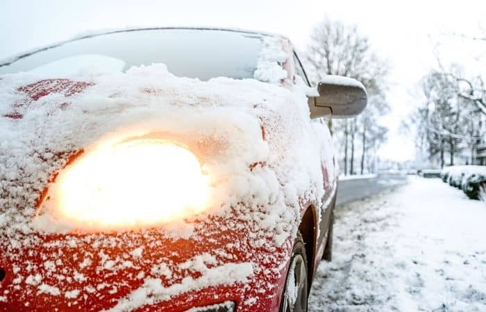 Emergency Car Kit for Snowstorms