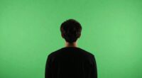 green screen lighting distance
