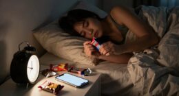 poor sleep increases cravings