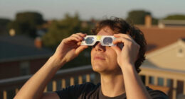 Solar Eclipse Live